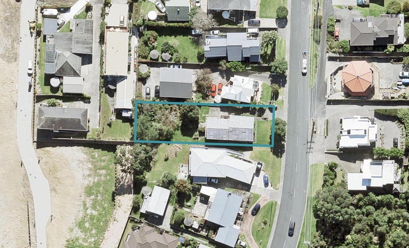 58 Stanmore Bay Road, Stanmore Bay, Whangaparaoa - Carousel 1