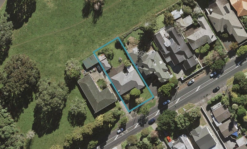 60 Campbell Road, One Tree Hill, Auckland - Carousel 1
