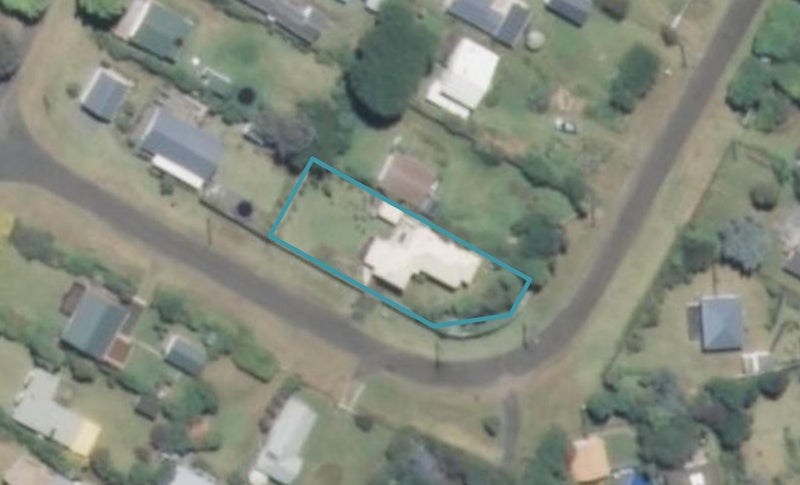 4 Arthur Street, Waikawa Beach, Levin - Carousel 1