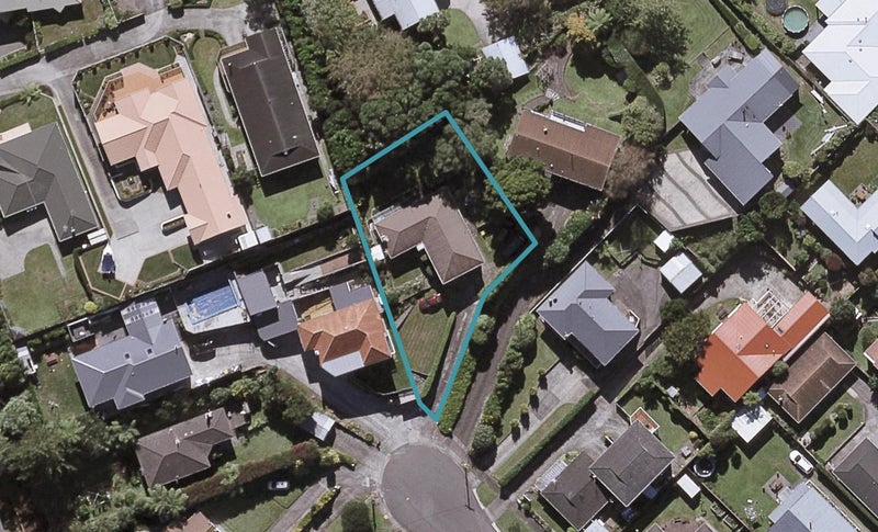 8 Price Street, Westown, New Plymouth - Carousel 1