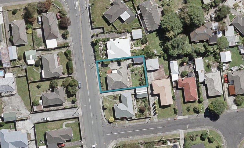 34 Totara Park Road, Clouston Park, Upper Hutt - Carousel 1