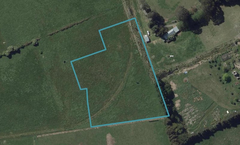 30 Irvines Track, Halswell, Christchurch - Carousel 1