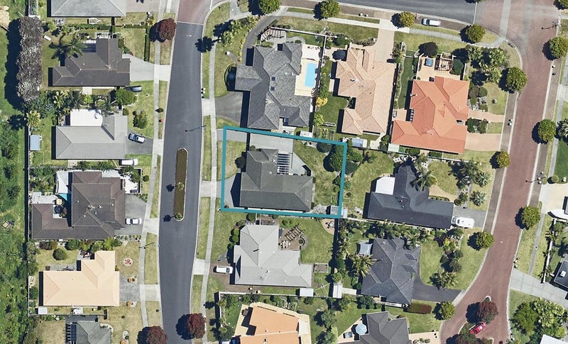 32 Santa Barbara Drive, Papamoa Beach, Papamoa - Carousel 1