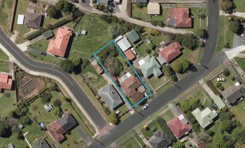 11 Mcclintock Street, Whau Valley, Whangarei - Carousel 1