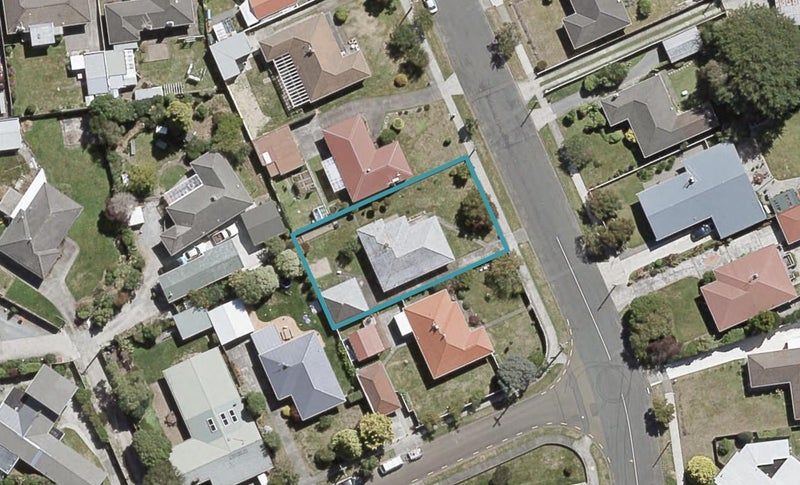 15 Keys Street, Elderslea, Upper Hutt - Carousel 1