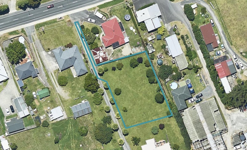 386 Welcome Bay Road, Welcome Bay, Tauranga - Carousel 1