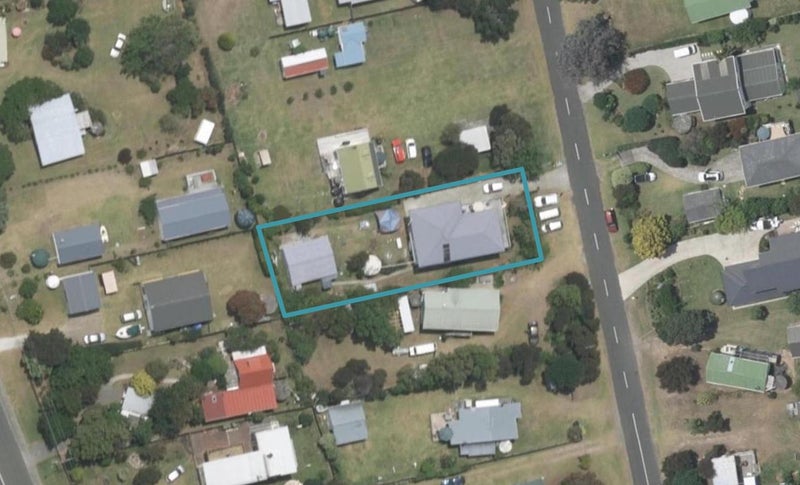 19 Dey Street, Mangawhai Heads, Mangawhai - Carousel 1