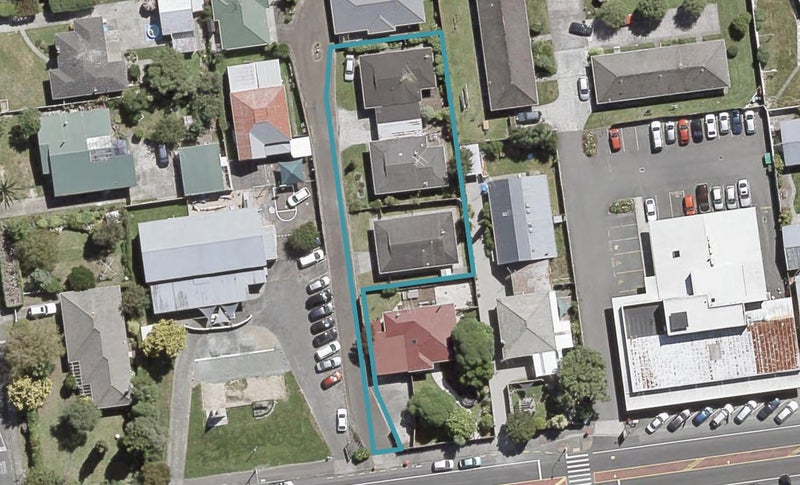 2/715B Fergusson Drive, Elderslea, Upper Hutt - Carousel 1