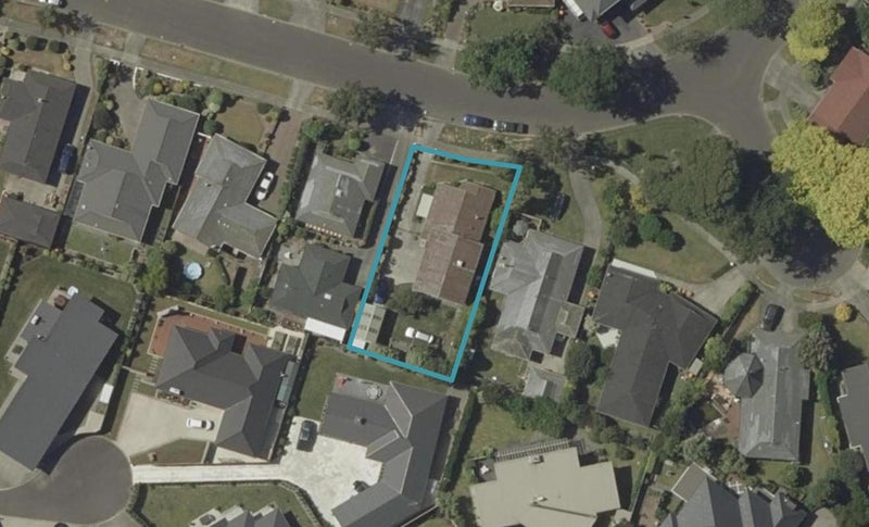 11 Aintree Crescent, Awapuni, Palmerston North - Carousel 1