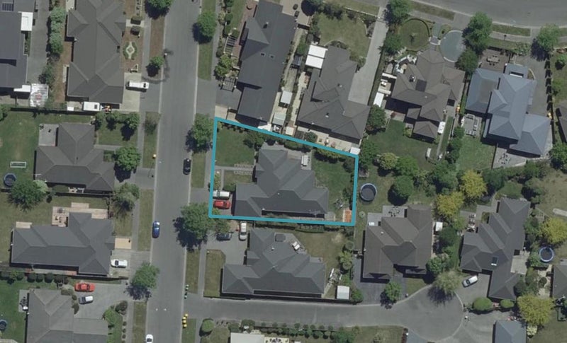 66 Coolspring Way, Redwood, Christchurch - Carousel 1