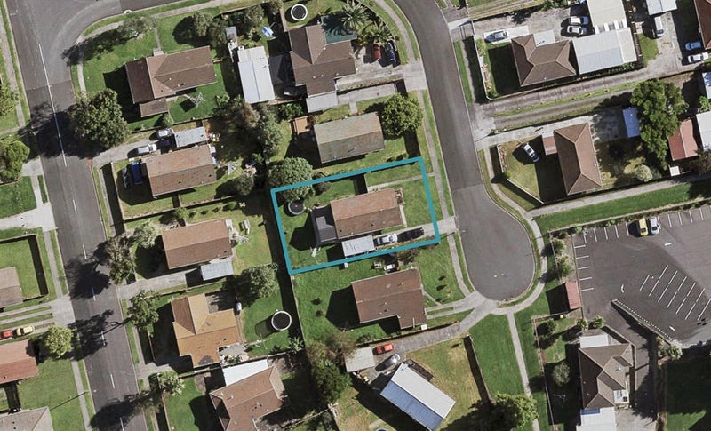 7 Islay Place, Wiri, Auckland - Carousel 1