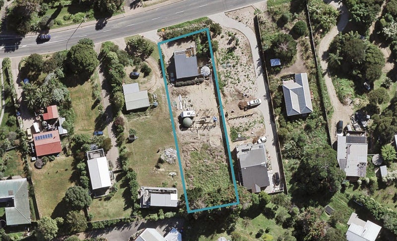 73 Ostend Road, Ostend, Waiheke Island - Carousel 1
