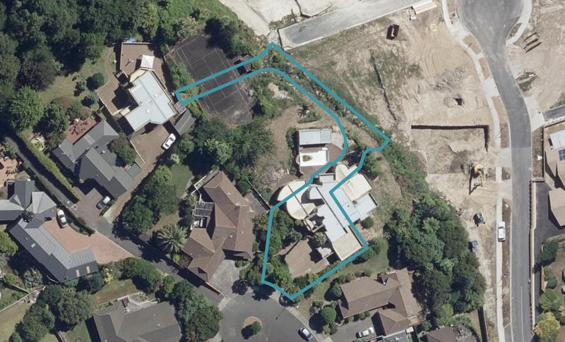 2/6 Landell Place, Harrowfield, Hamilton - Carousel 1