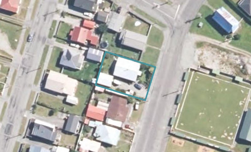 6 Reid Street, Blaketown, Greymouth - Carousel 1