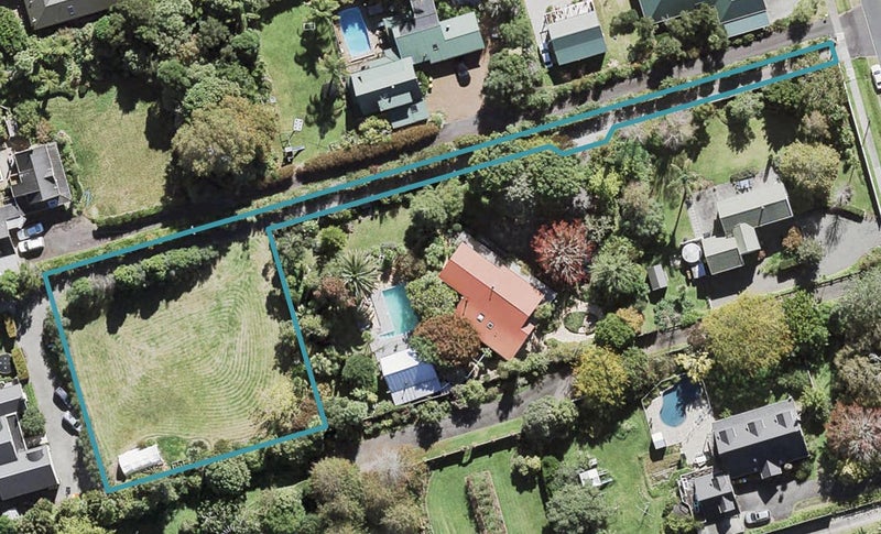 46 Roland Road, Greenhithe, Auckland - Carousel 1