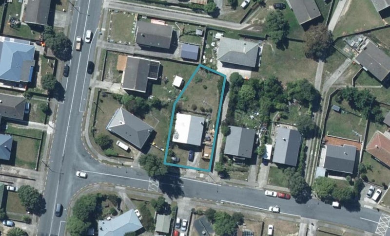 3 Kalingo Street, Waitangirua, Porirua - Carousel 1