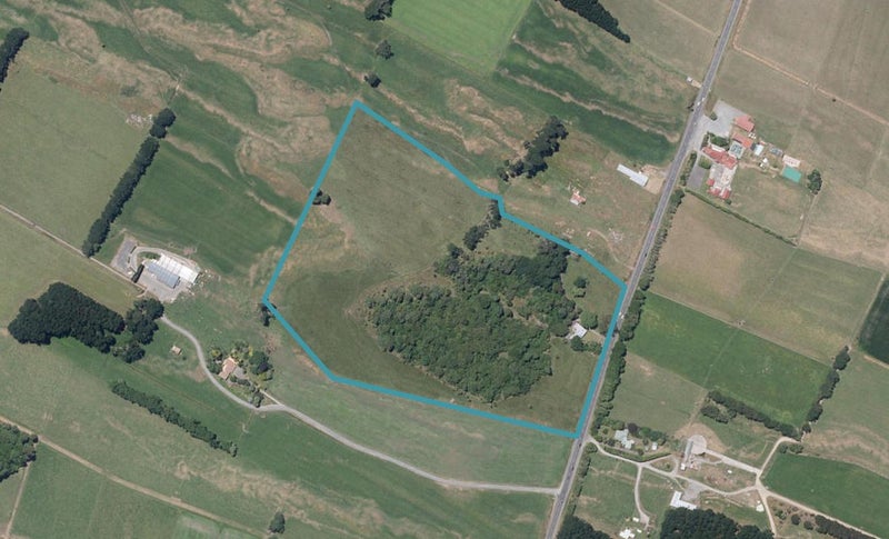 769 State Highway 1, Poroutawhao, Levin - Carousel 1