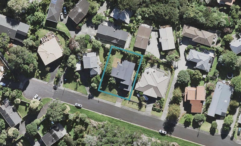 35 Radiata Lane, Chatswood, Auckland - Carousel 1