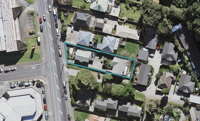 882 Mount Eden Road, Three Kings, Auckland - Carousel 1