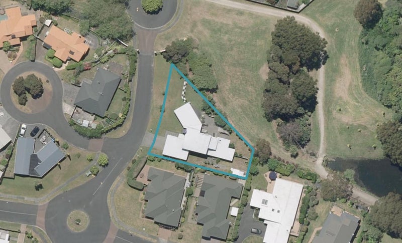 21 Norfolk Drive, Otamatea, Whanganui - Carousel 1
