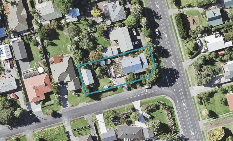 28 Wakelin Road, Beachlands, Auckland - Carousel 1