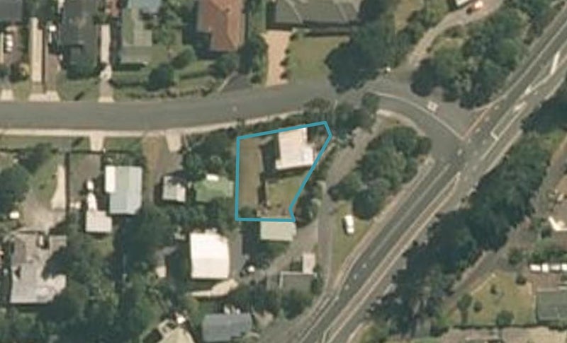 538 Hibiscus Coast Highway, Hatfields Beach, Orewa - Carousel 1