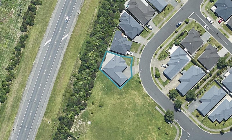 91 Landing Drive, Pyes Pa, Tauranga - Carousel 1