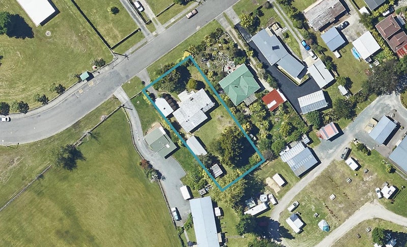 36 Willow Avenue, Hannahs Bay, Rotorua - Carousel 1