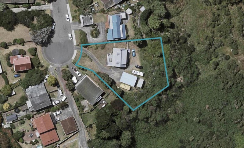 28 Frimley Terrace, Waikanae Beach, Waikanae - Carousel 1