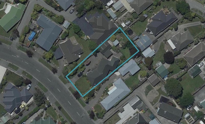 18 Warren Crescent, Hillmorton, Christchurch - Carousel 1