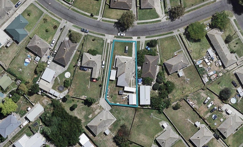 26 Charles Corner Crescent, Maraenui, Napier - Carousel 1