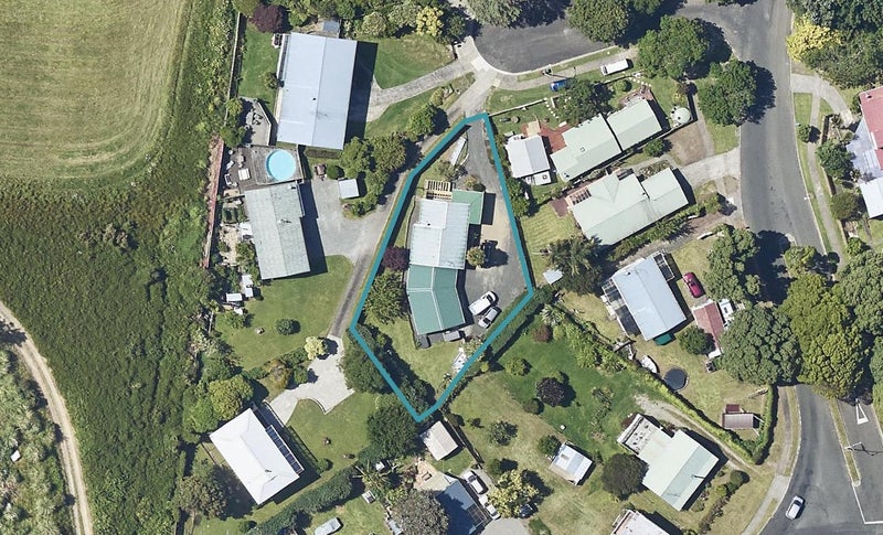 1A Nathan Place, Athenree, Katikati - Carousel 1