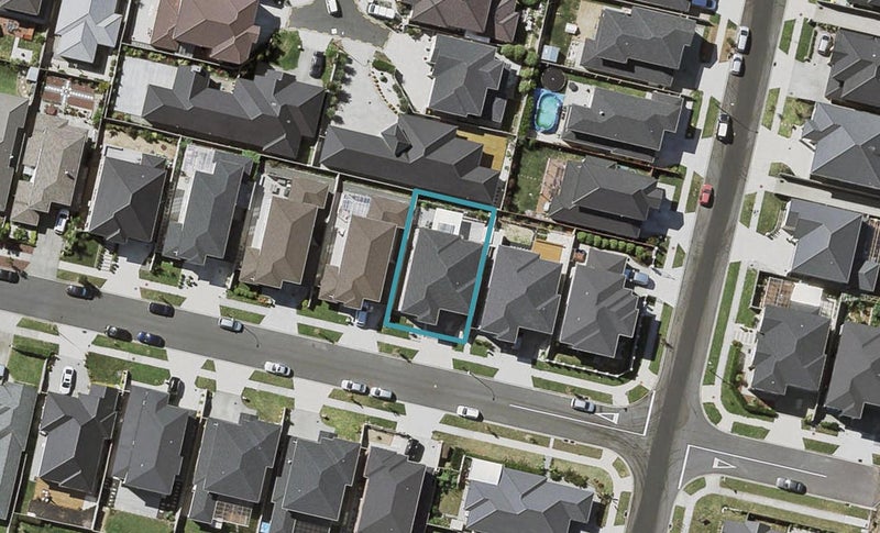 40 Clady Drive, Flat Bush, Auckland - Carousel 1