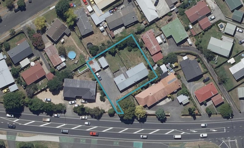54A Kahikatea Drive, Melville, Hamilton - Carousel 1