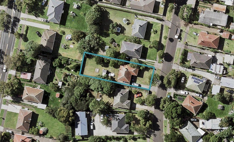 45 Kawiti Avenue, Point England, Auckland - Carousel 1