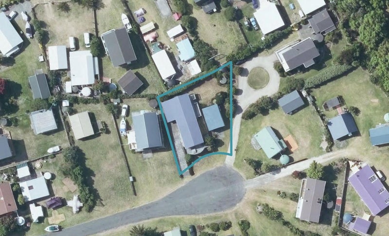 4 Tamure Crescent, Māhia - Carousel 1