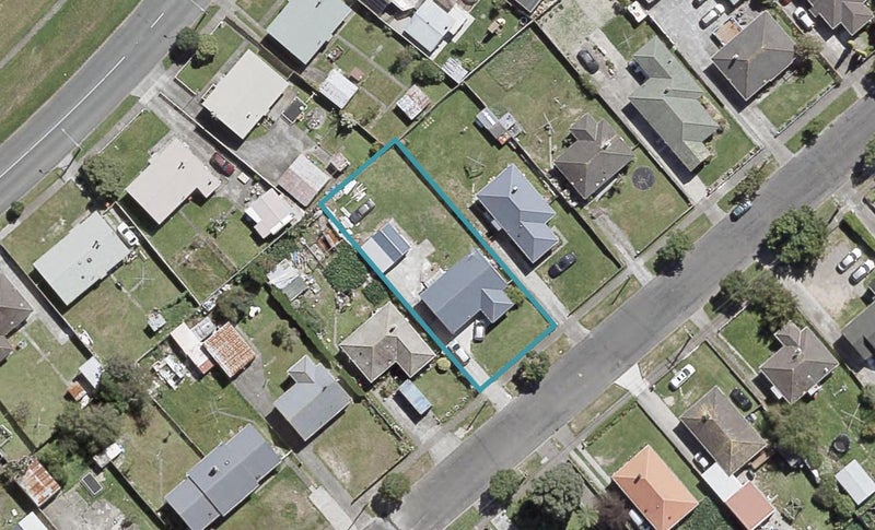 137 Molesworth Street, Taita, Lower Hutt - Carousel 1