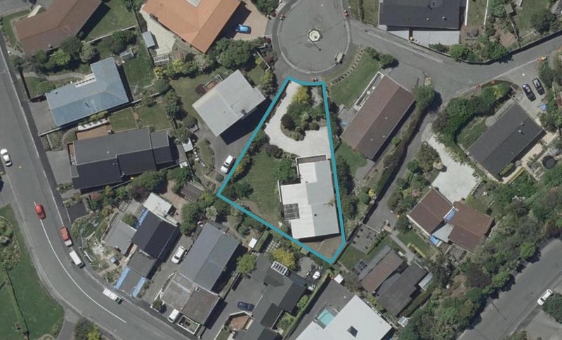 8 Conifer Place, Huntsbury, Christchurch - Carousel 1