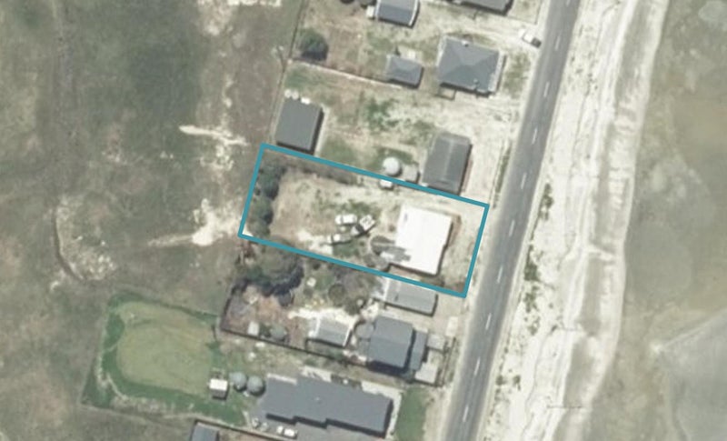 881 East Coast Road, KAIAUA, MIRANDA - Carousel 1