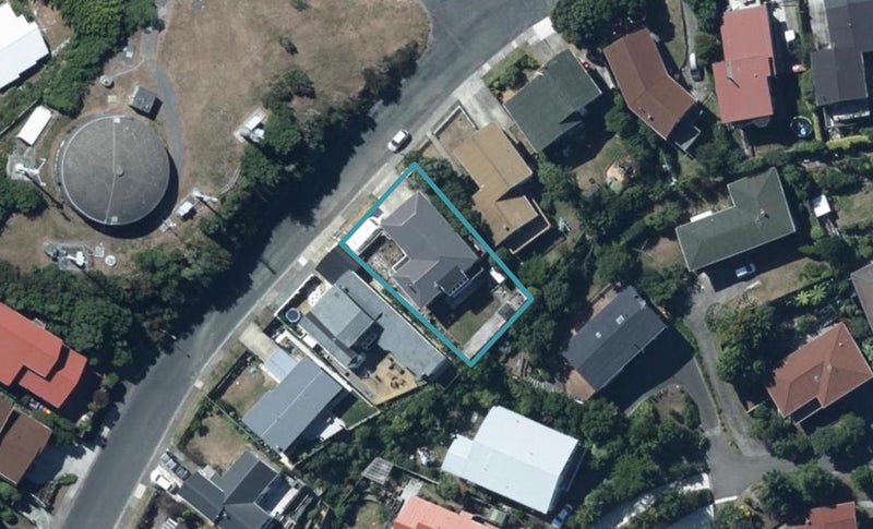 51 Pope Street, Camborne, Porirua - Carousel 1