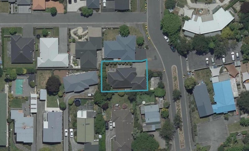 5 Birchgrove Gardens, Mairehau, Christchurch - Carousel 1
