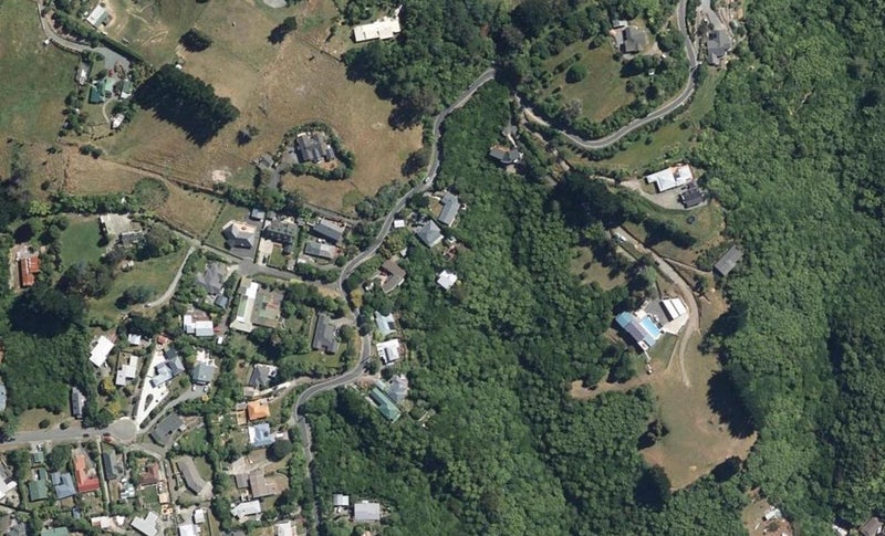 186 Normandale Road, Normandale, Lower Hutt - Carousel 1