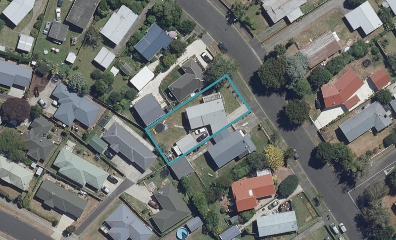 25 Lilac Street, Melville, Hamilton - Carousel 1