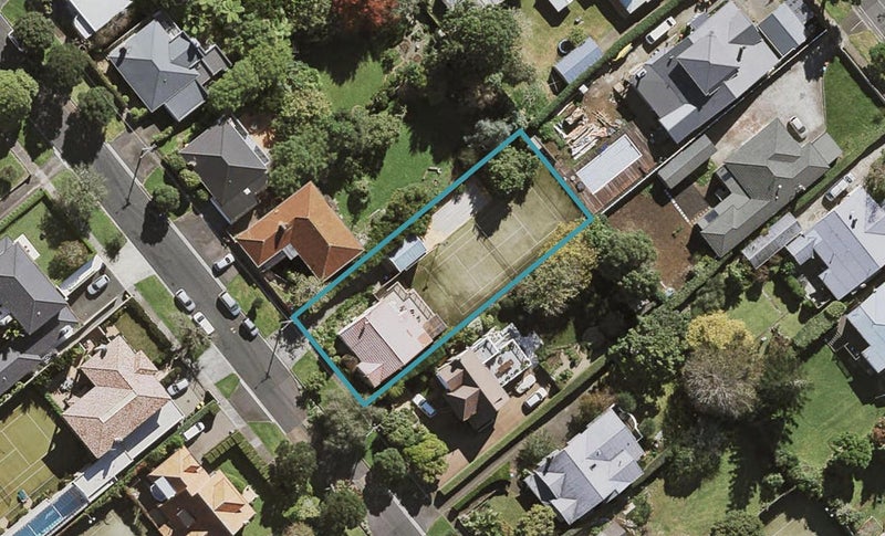 12 Maungakiekie Avenue, Greenlane, Auckland - Carousel 1