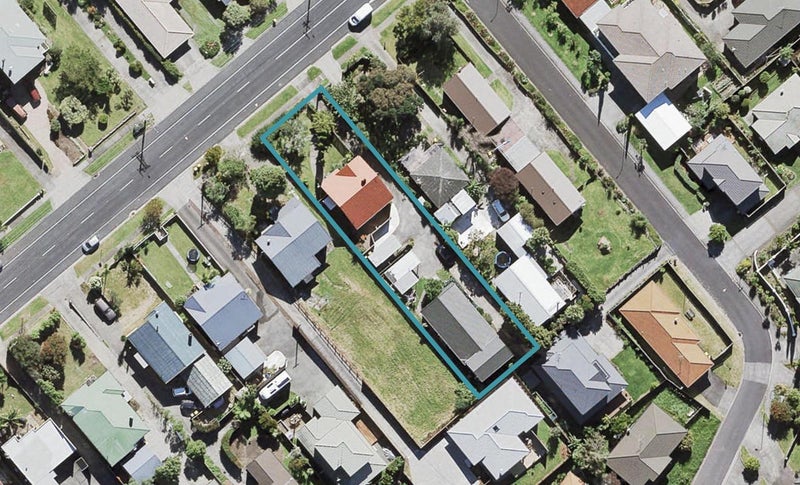 2/110 Hutchinson Avenue, New Lynn, Auckland - Carousel 1