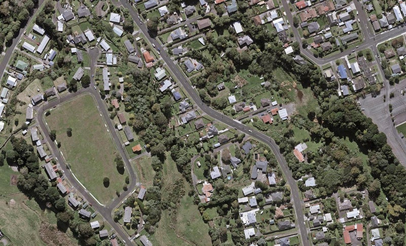 80 Seaview Road, Westown, New Plymouth - Carousel 1