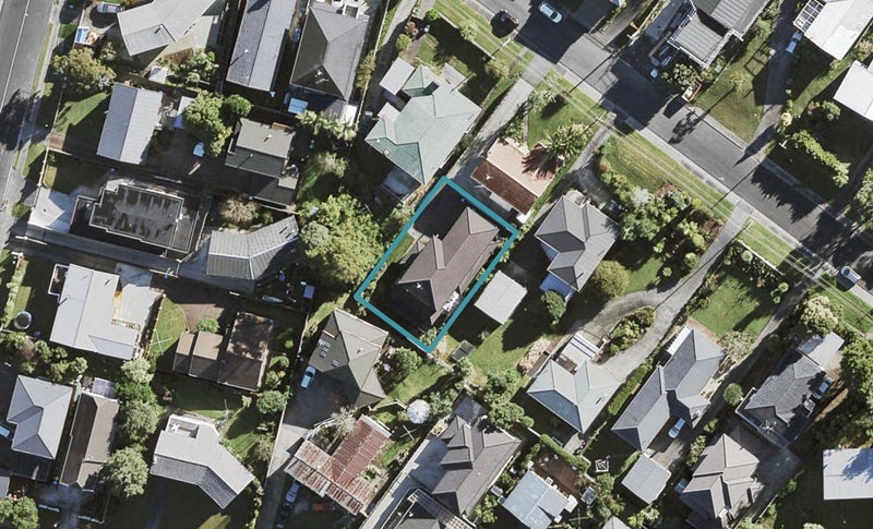 5A Stanton Terrace, Lynfield, Auckland - Carousel 1