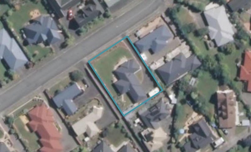 81 Temple Crescent, Gleniti, Timaru - Carousel 1