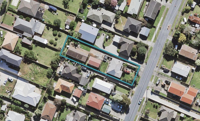 54 Kelwyn Road, Kelston, Auckland - Carousel 1