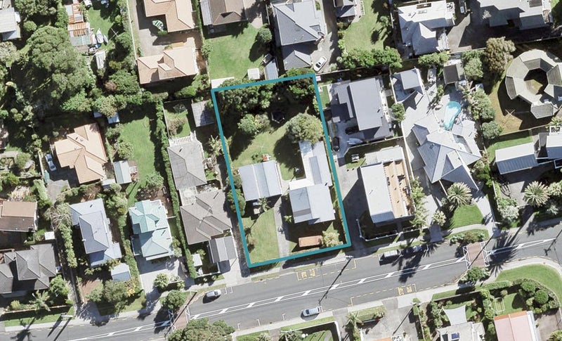 83 Bay Street, Red Beach, Red Beach - Carousel 1